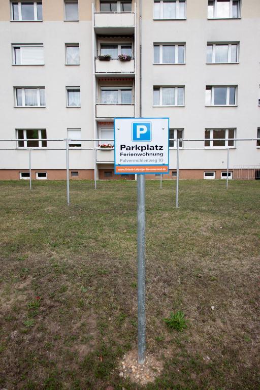 Komfort Ferienwohnungen Zwenkauer See Rum bild