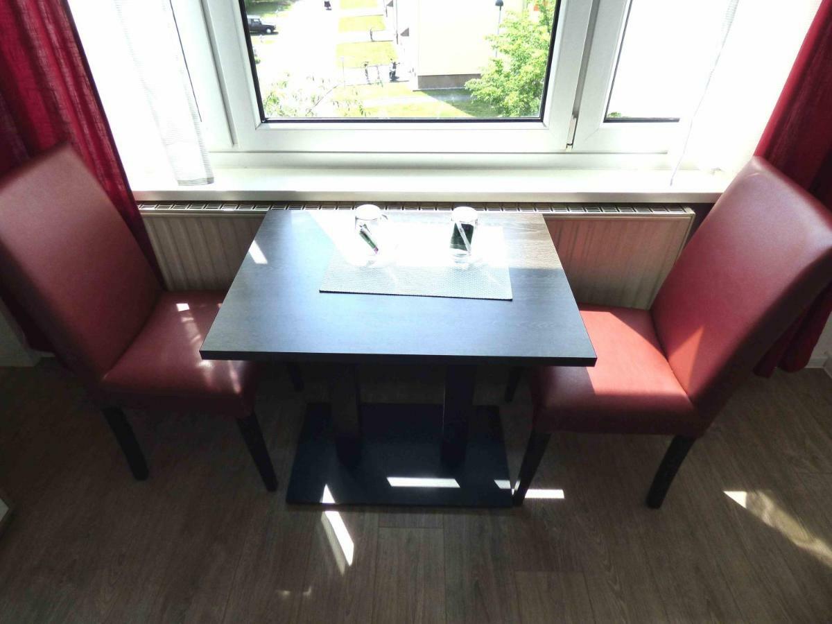 Komfort Ferienwohnungen Zwenkauer See Exteriör bild